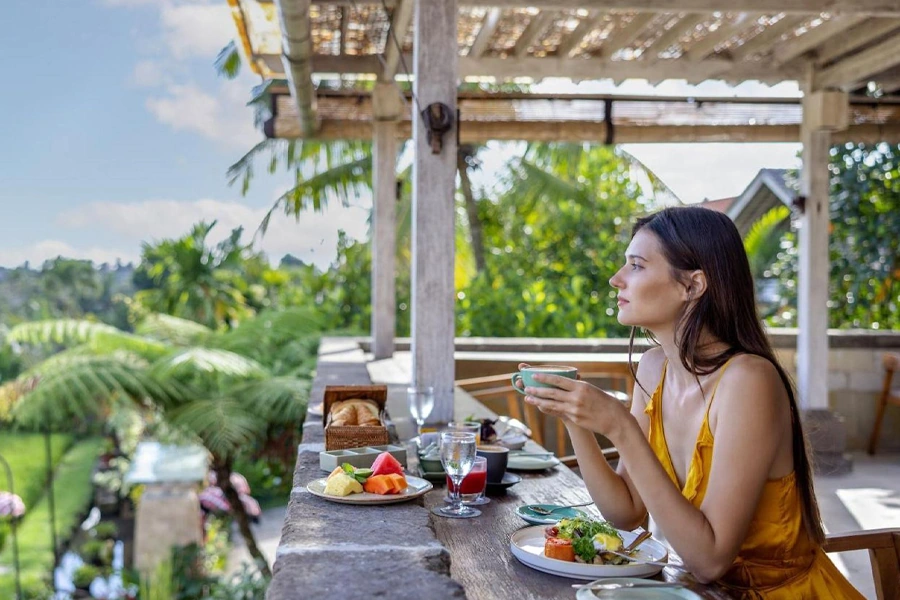 West Nusa Penida Full Day Tour itinerary - Lunch